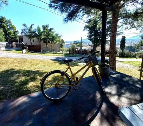 Un Lugar En El Cerro