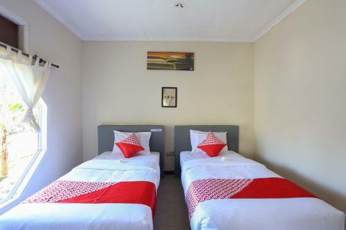 Collection O 1651 Purnama Beach Hotel