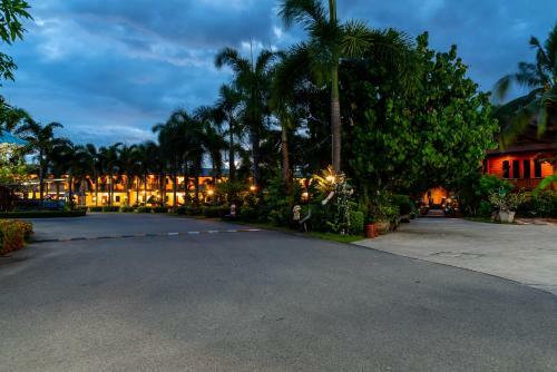 Hotel Pn Gold Resort