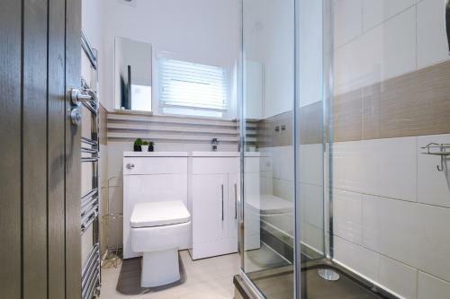 Luxurious Master Room Homes In Liverpool