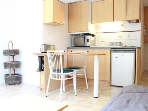 Apartamento Studio La Rochelle, Studio Flat, 2 Persons - Fr-1-246-227
