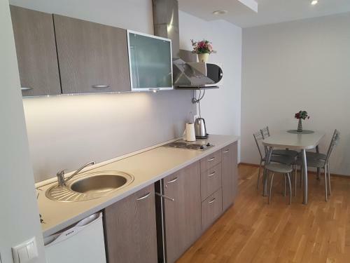 Apartamentai Elija Sventoji