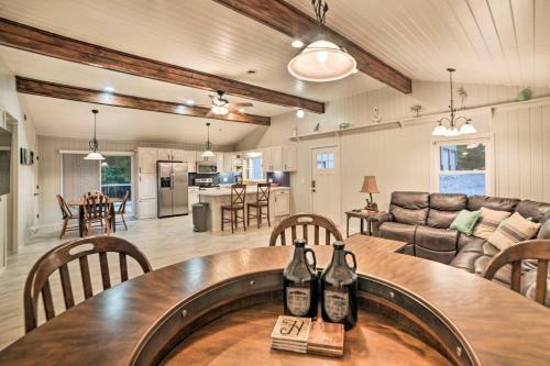 Benton House With Grill, Private Dock And Lake Access!