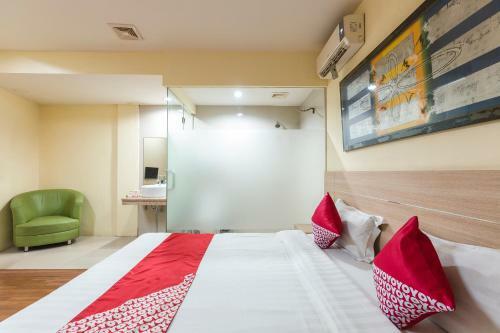 Oyo 773 Hotel Rujia