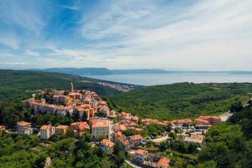 Apartamentos Queen Of Labin