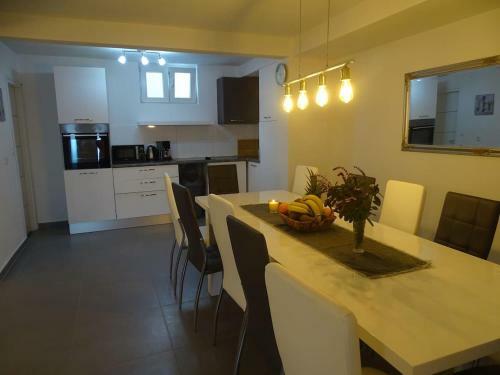 Seaside Villa Nikola With Pool For 12 Persons