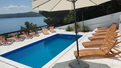 Seaside Villa Nikola With Pool For 12 Persons