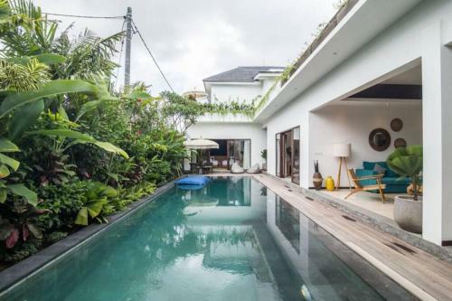 Villa Frangipani Jingga