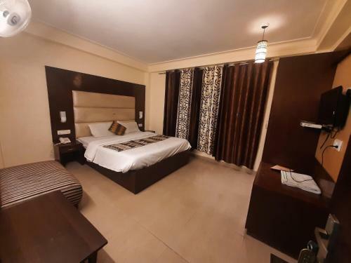 Hotel Mussoorie International