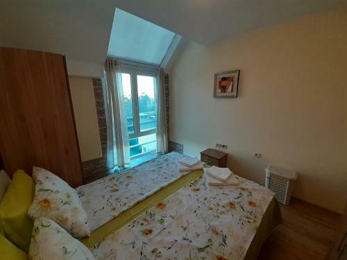 Art Apartment - Valentina