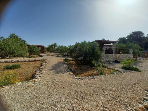 Agroturismo Robinzonski Smje?taj Tiha Draga