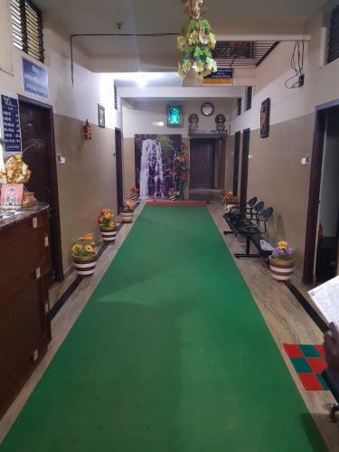 Hotel R. Ve. R Residency