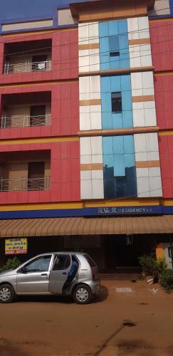 Hotel R. Ve. R Residency