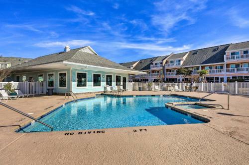 Apartamento Oceanside Emerald Isle Condo, Steps To Beach!