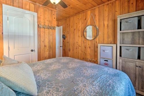 Oceanfront Family Cottage With Beach Access!