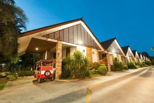 Hotel Ruentara Resort & Villa Buriram