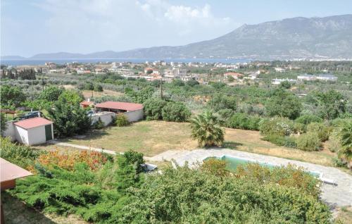 Two-bedroom Holiday Home In Korinthos