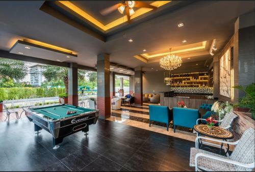 Patra Luxury Hotel