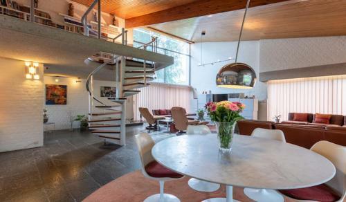 Brussels Loft House With Garden