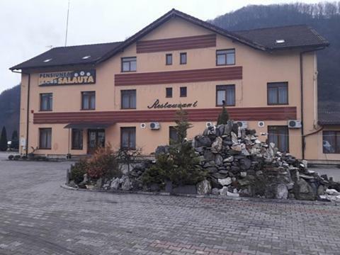 Hostal Pensiunea Salauta