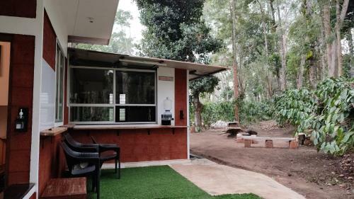 Bed & Breakfast Avocado Cottages