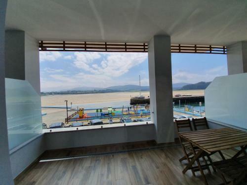 Apartamentos Turisticos A Ribeira