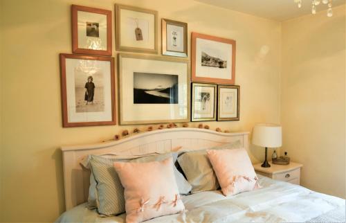 Country Chic In Unique English Village