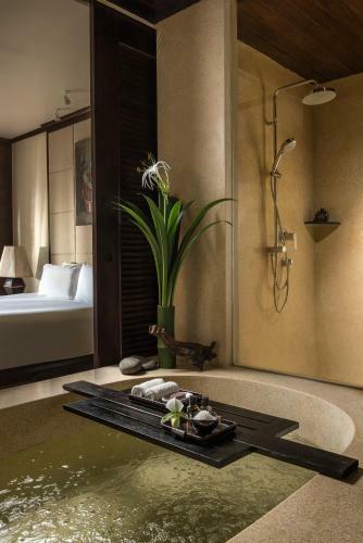 Hotel Anantara Golden Triangle Elephant Camp & Resort