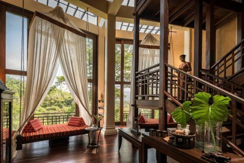 Hotel Anantara Golden Triangle Elephant Camp & Resort