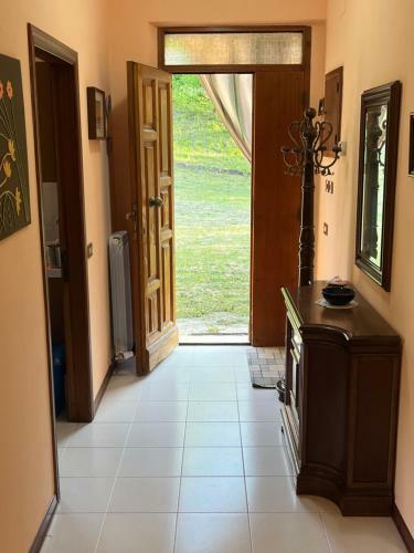 Casa Singola Immersa Nel Verde