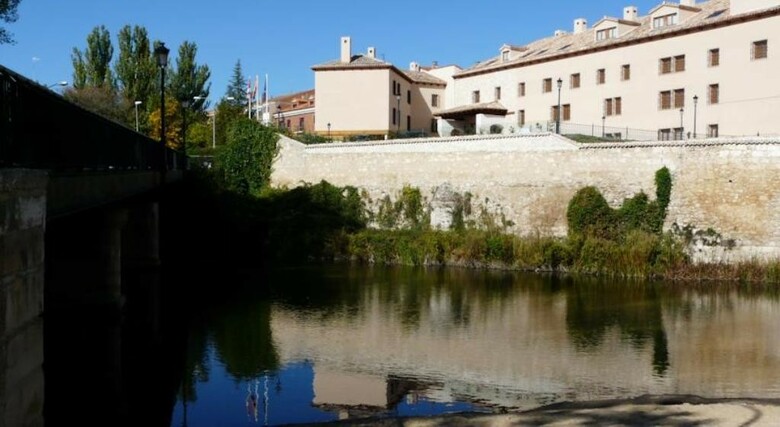 Azz Pe�afiel Las Claras Hotel & Spa