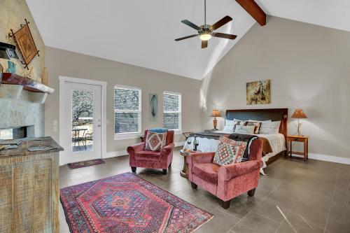 Huge Luxury Home On 13 Acres With Views & Firepit