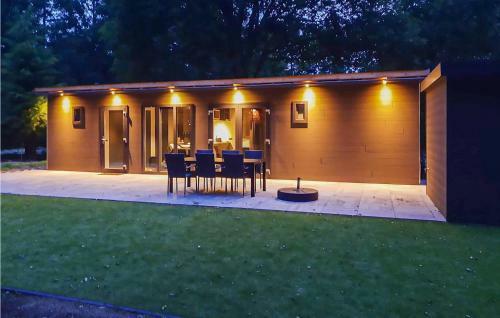 Amazing Home In Epe With Wifi And 3 Bedrooms