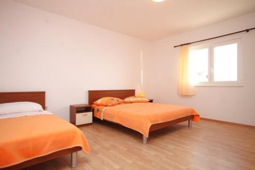 Apartment Rogoznica 7515c