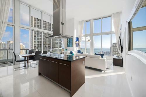 Apartamento Iconic Luxurious High Ceilings Unit Brickell W