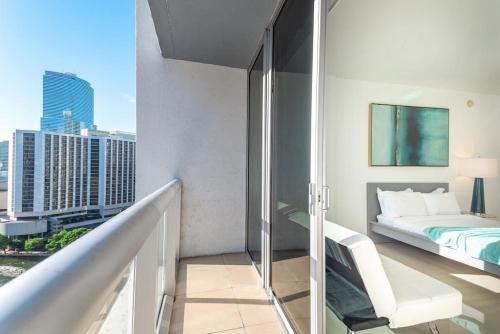 Icon Stunning Studio W Brickell Free Spa