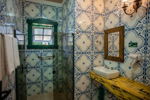 Hostal Tiradentes Village