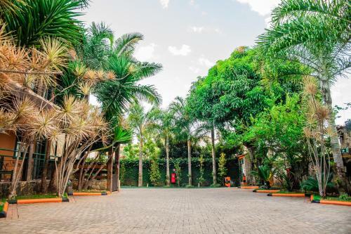 Hostal Tiradentes Village