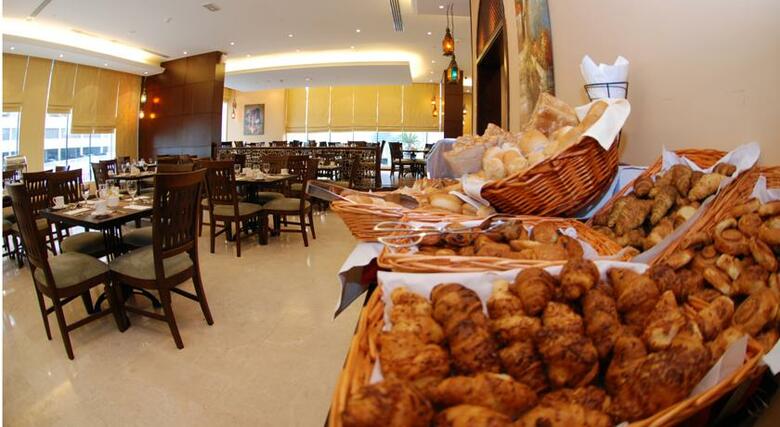 Apartamento Auris First Central Hotel Suites