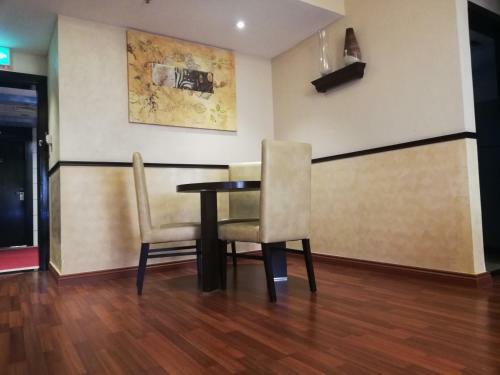 Boulevard City Suites Hotel Apartments