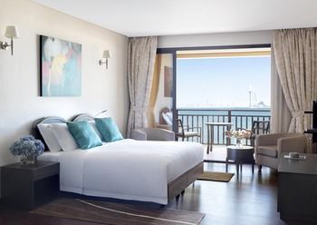 Hotel Anantara Dubai The Palm Resort & Spa