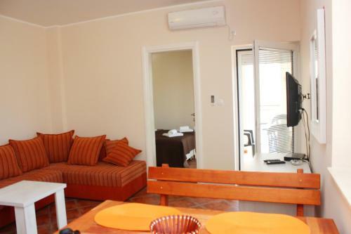 Mila & Aleksandr Apartments