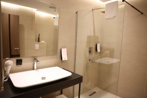 Palace Hotel & Spa