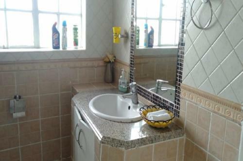 Apartamento Humble Abode Westbreeze
