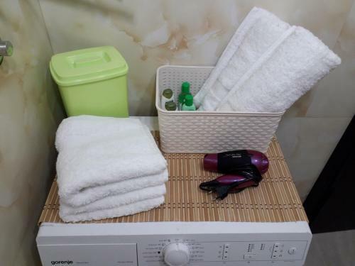 Apartamento 2br Airport Accommodation Near E75 With Free Private Parking