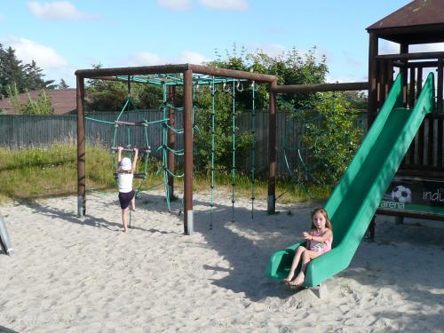 L�nstrup Camping Cottages & Rooms