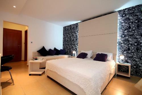 Hostal Domador Rooms & Apartments