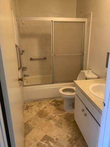 Hotel Comfortable Double Bed Unit(c23)