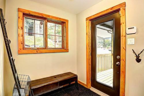 36- Chalet � Louer � Stoneham