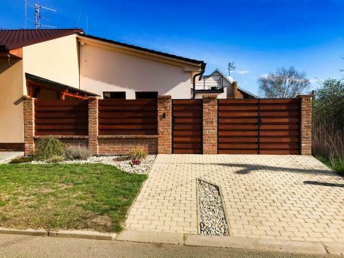 Apartamento Penzion Mikuleck� Kutloch